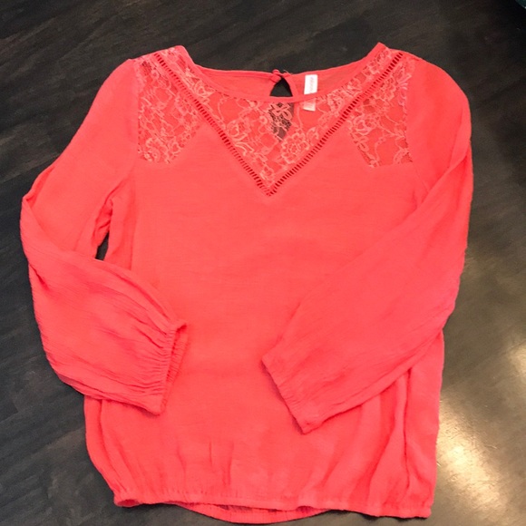 🌼🌸 3 for $15. Coral blouse - Picture 1 of 6